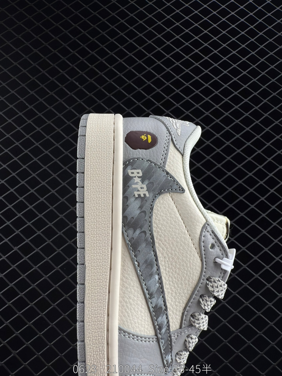 Nike Air Jordan 1 x Travis Scott AJ1